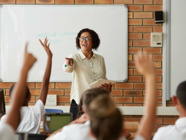 632d9e2f7a0c4d30eef2580a_eleicoes-na-escola-como-abordar-o-tema-em-sala-de-aula